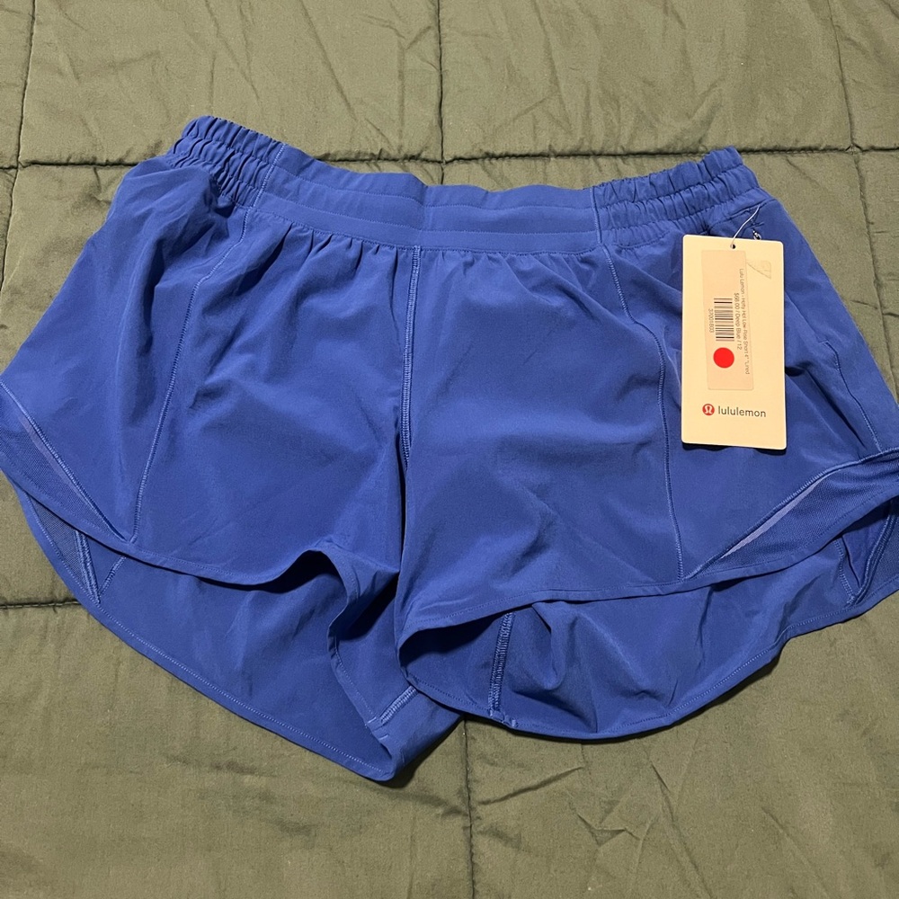Lululemon Hotty Hot Short 4”